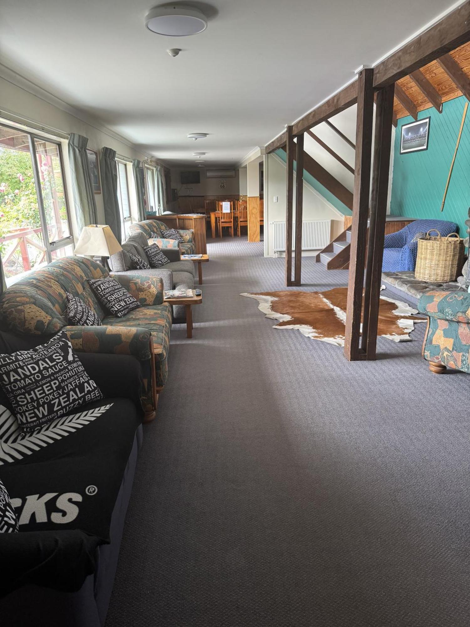 Adventure Lodge And Motels And Tongariro Crossing Track Transport Нашенал-Парк Екстер'єр фото
